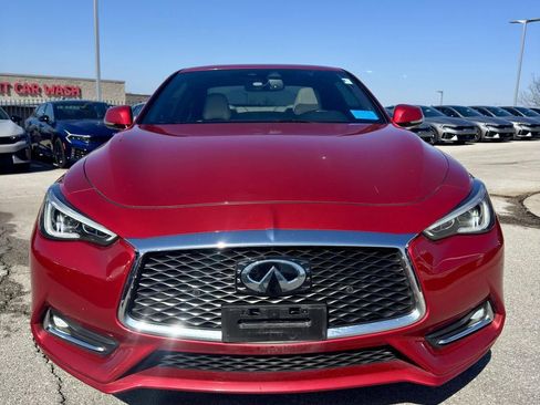 Used 2018 INFINITI Q60 Red Sport 400 w/ Pro Active Package image 8
