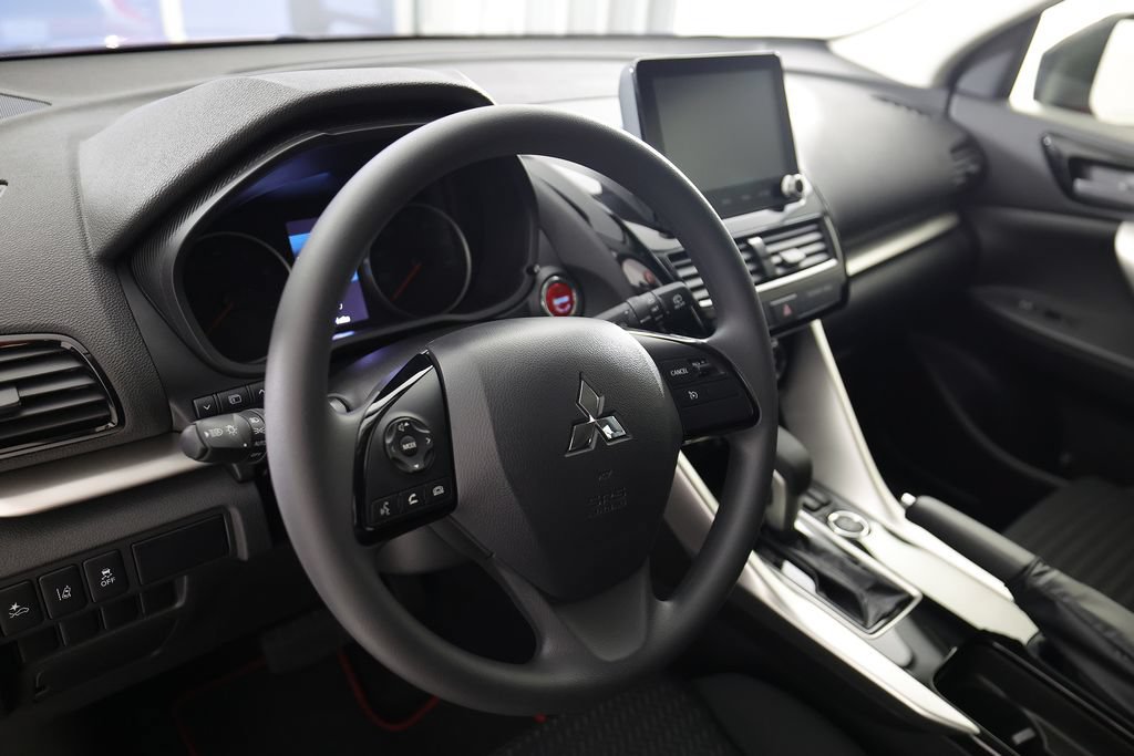 Used 2026 Mitsubishi Eclipse Cross Ralliart AWD/4WD image 16