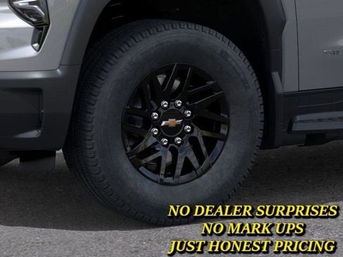 New 2026 Chevrolet Silverado EV LT w/ Plus Package AWD/4WD image 9