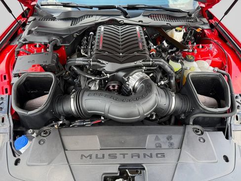 Used 2025 Ford Mustang GT w/ GT Performance Package RWD image 20