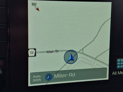 Used 2020 Hyundai Santa Fe Limited image 17