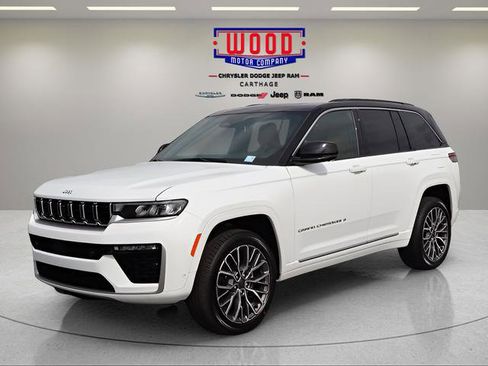 New 2026 Jeep Grand Cherokee Summit image 7