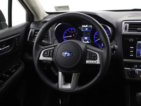 Used 2016 Subaru Outback 3.6R Limited image 14