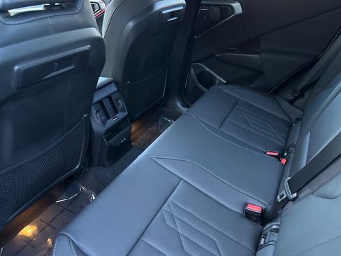 Used 2025 BMW X3 xDrive30i w/ Premium Package image 4