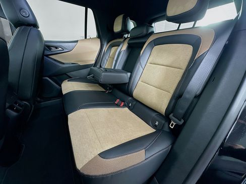 New 2026 Chevrolet Equinox ACTIV image 24