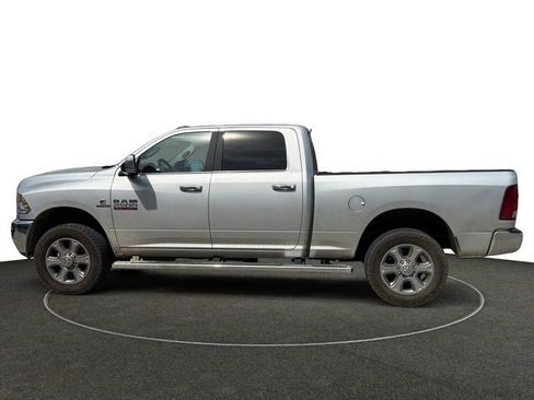 Used 2018 RAM 2500 Big Horn AWD/4WD image 2