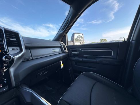 New 2026 RAM 3500 Laramie image 29