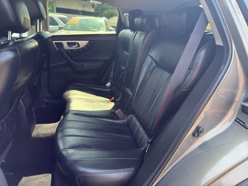 Used 2016 INFINITI QX70 AWD image 16