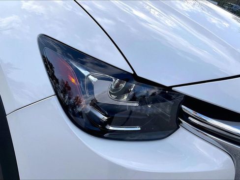 Used 2024 MAZDA CX-90 Plug-In Hybrid w/ Preferred AWD/4WD image 29