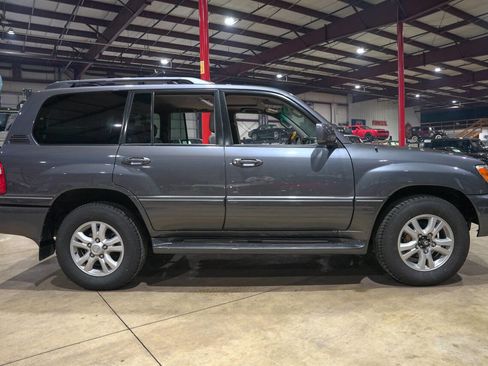 Used 2005 Lexus LX 470 4WD image 10