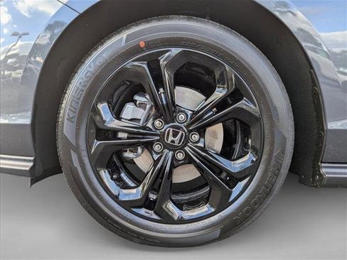 New 2025 Honda Accord SE image 10