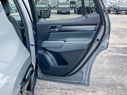 New 2026 GMC Terrain AT4 w/ Technology Package II image 17