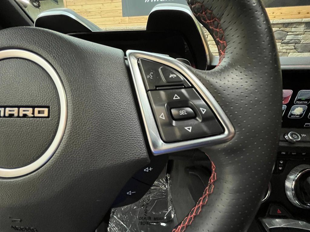Used 2016 Chevrolet Camaro SS RWD image 39