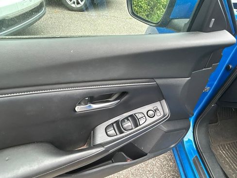 Used 2021 Nissan Sentra SV w/ Electronics Package FWD image 11