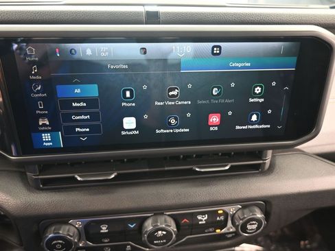 Used 2025 Jeep Wrangler Sport image 20