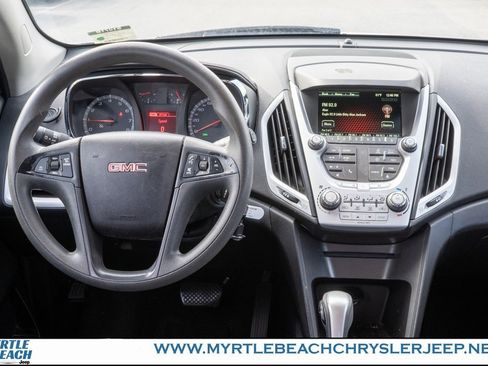 Used 2015 GMC Terrain SLE image 14