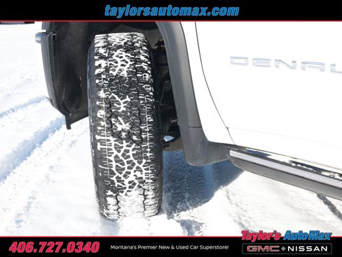 Used 2024 GMC Sierra 3500 Denali w/ Denali Reserve Package image 47