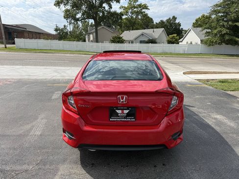 Used 2016 Honda Civic EX image 6