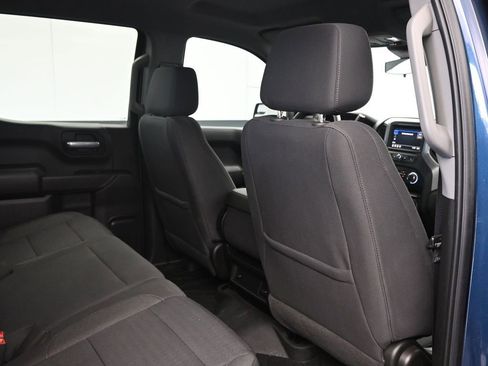 Used 2022 Chevrolet Silverado 1500 Custom image 16