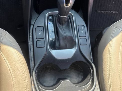 Used 2018 Hyundai Santa Fe Sport FWD image 12