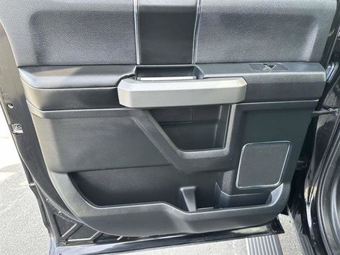 Used 2020 Ford F150 Platinum w/ Equipment Group 701A Luxury image 12