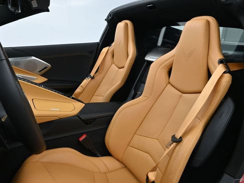 Used 2021 Chevrolet Corvette Stingray Preferred Cpe w/ 2LT image 5