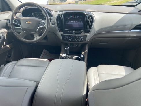 Used 2019 Chevrolet Traverse LT w/ LPO, Floor Liner Package image 9