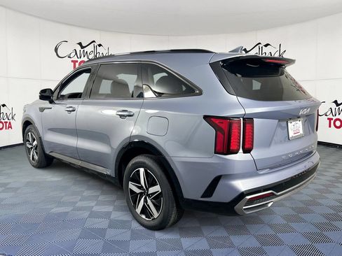 Used 2022 Kia Sorento EX FWD image 6