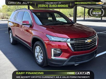 Used 2023 Chevrolet Traverse LT