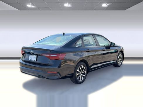 Used 2024 Volkswagen Jetta S FWD image 9