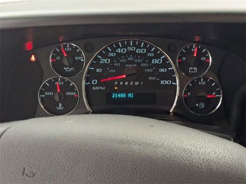 Used 2024 GMC Savana 2500 w/ Driver Convenience Package image 17