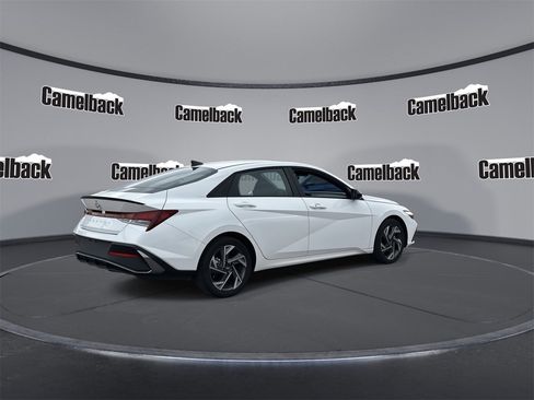 New 2025 Hyundai Elantra Sport image 7