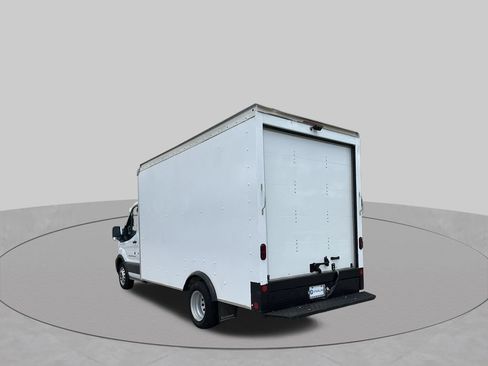 Certified 2022 Ford Transit 350 DRW RWD image 6