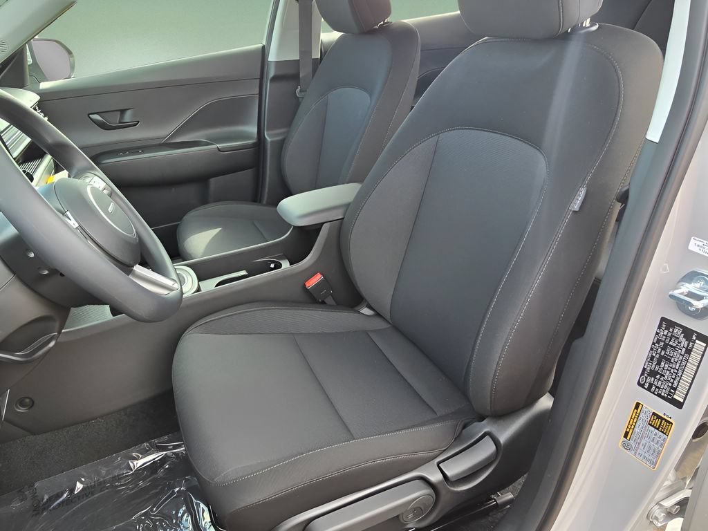Used 2026 Hyundai Kona SE AWD/4WD image 14