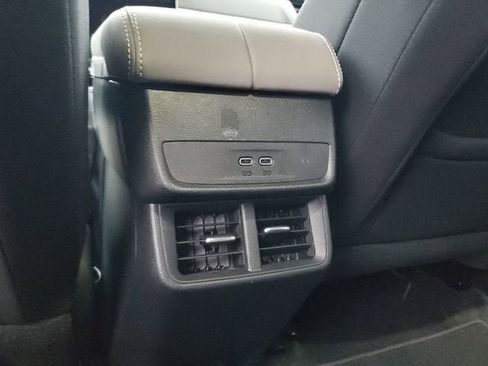 New 2026 GMC Terrain Elevation image 16