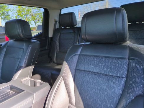 Used 2024 Toyota Tundra Limited image 8