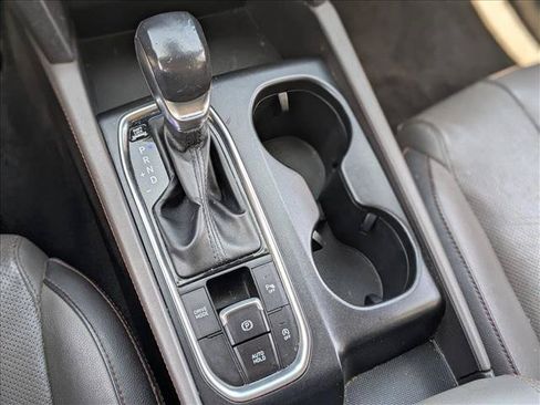Used 2019 Hyundai Santa Fe Limited FWD image 12