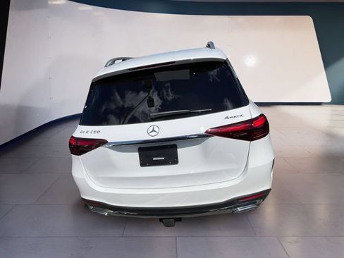 Certified 2026 Mercedes-Benz GLE 350 4MATIC image 4