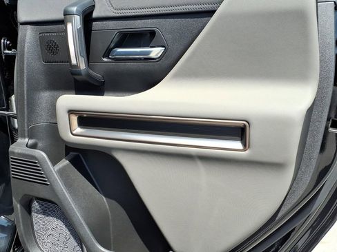 Used 2025 GMC Hummer EV 3X w/ LPO, Sport Package AWD/4WD image 15