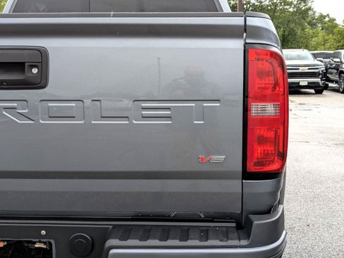 Used 2022 Chevrolet Colorado Z71 AWD/4WD image 31