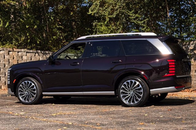 Used 2026 Hyundai Palisade Calligraphy AWD/4WD image 8
