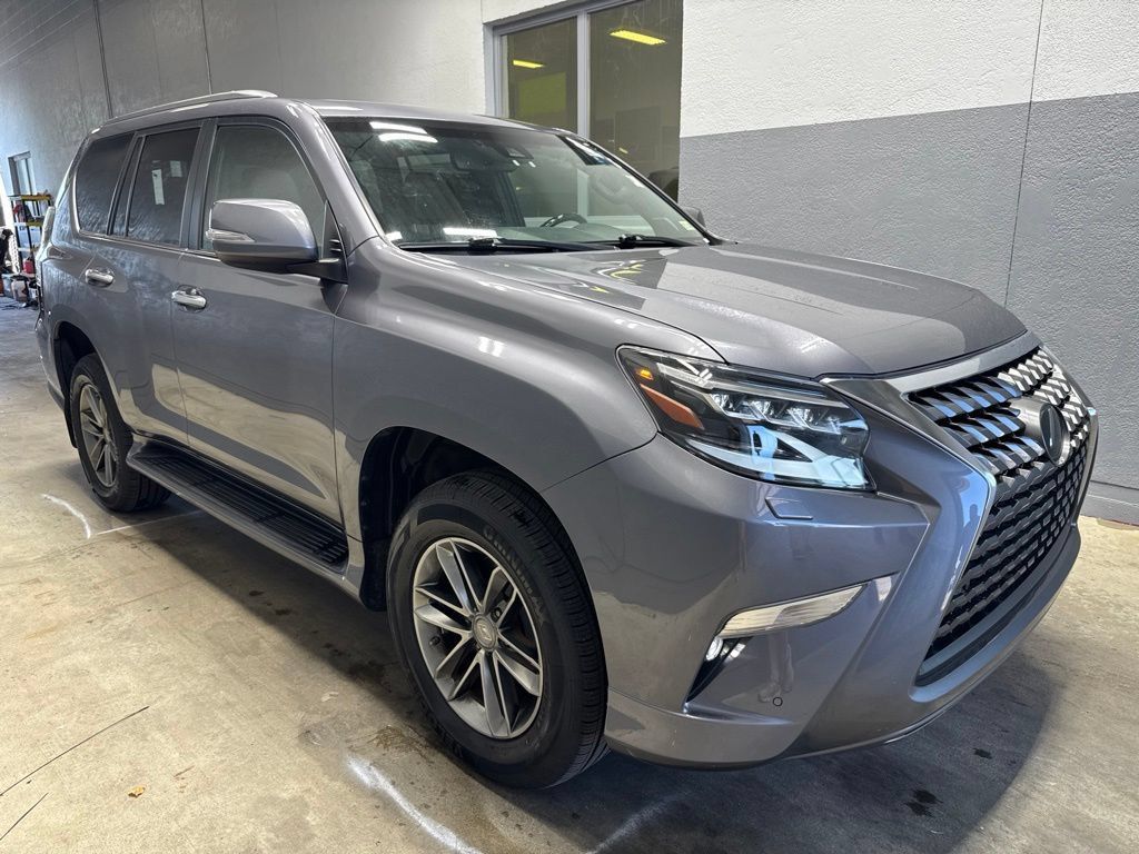 Used 2021 Lexus GX 460 Premium w/ Premium Package AWD/4WD image 4