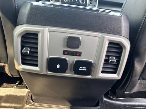 Used 2018 Ford F150 Lariat w/ Equipment Group 502A Luxury AWD/4WD image 32