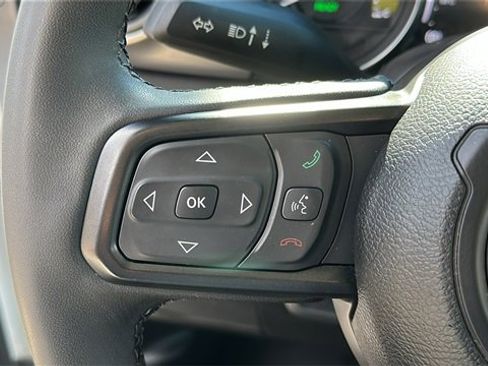 Used 2023 Jeep Wrangler Unlimited w/ Cold Weather Group image 12