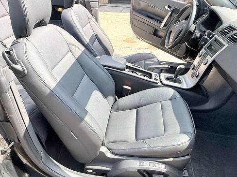 Used 2009 Volvo C70 T5 FWD image 49