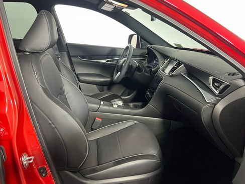 Used 2024 INFINITI QX50 Sport image 34