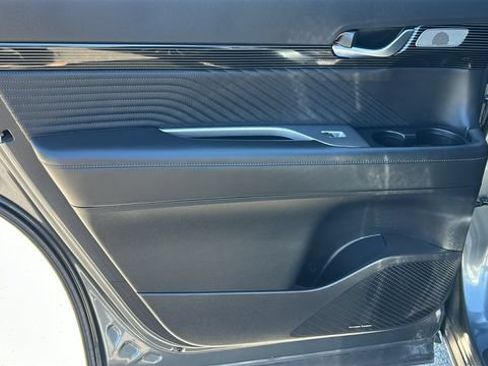 Used 2023 Hyundai Palisade Calligraphy FWD image 15