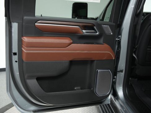 New 2026 GMC Sierra 3500 Denali Ultimate image 20