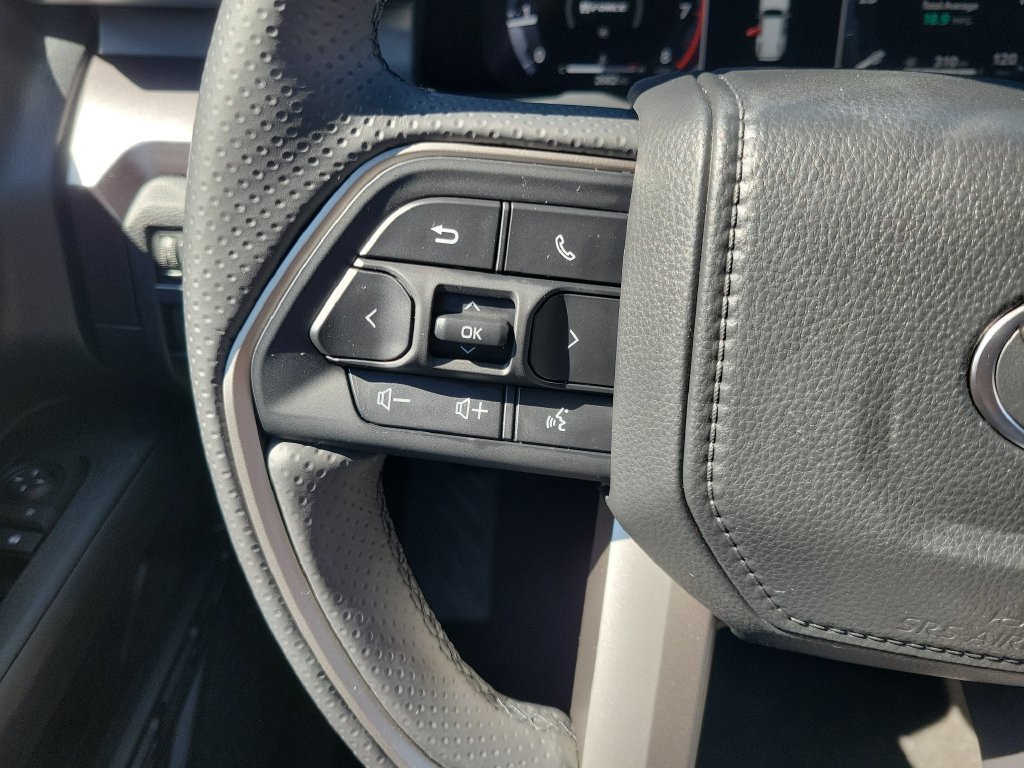 Used 2026 Toyota 4Runner TRD Sport AWD/4WD image 18