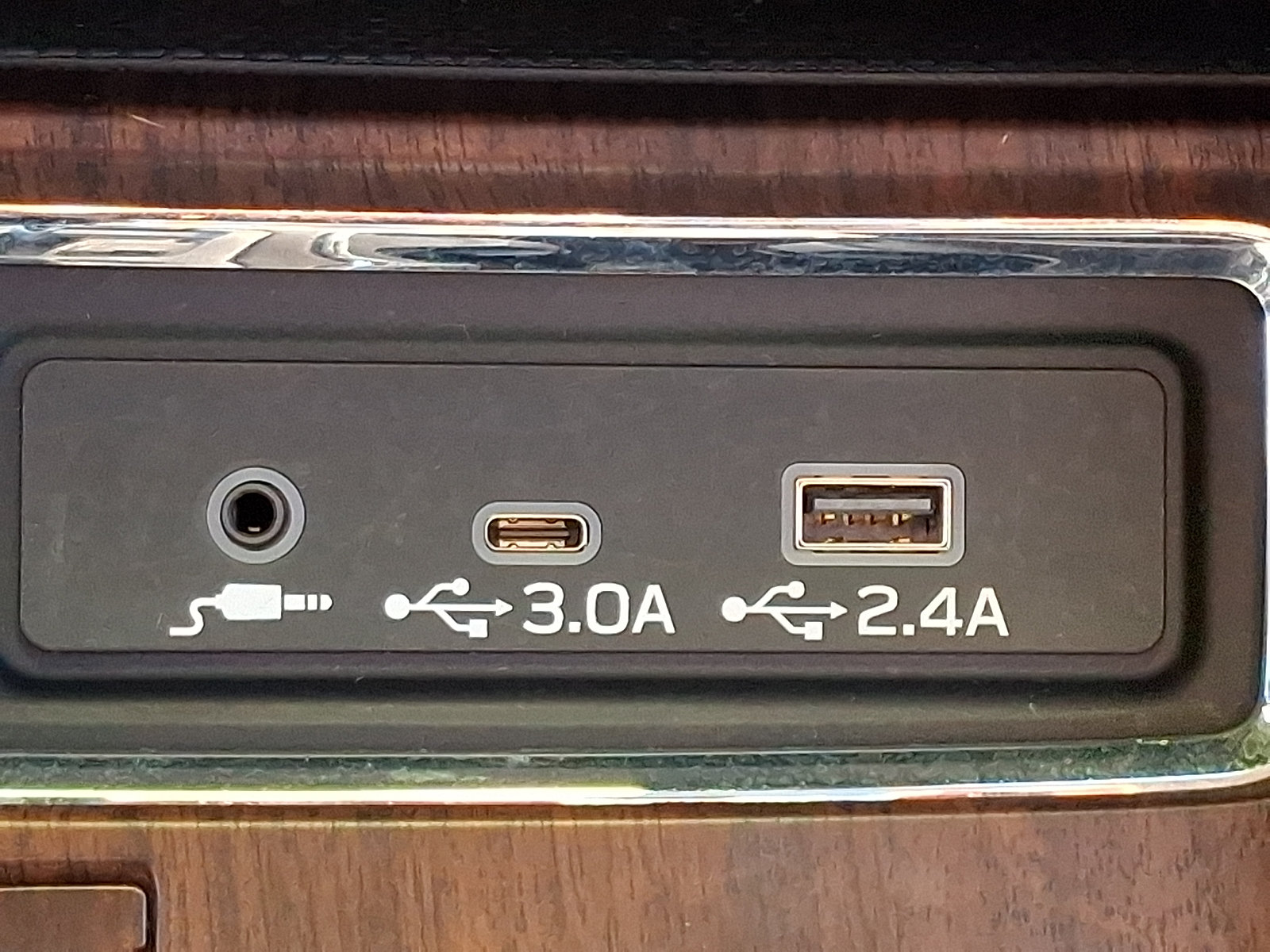 Certified 2023 Subaru Ascent Touring AWD/4WD image 27